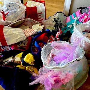 I am selling a lot of brand-name clothing in excellent condition